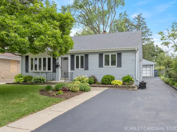 22 W Jackson St, Villa Park, IL 60181