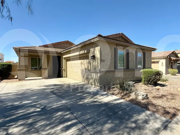 1477 E Hummingbird Way, Gilbert, AZ 85297
