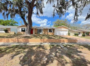 5607 Hollow Oak Rd, Orlando, FL 32808