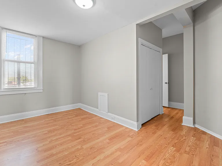 2713 N Calvert St #3 — Photo 11