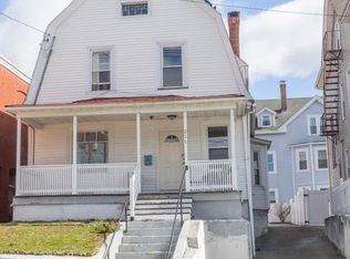 211 Admiral St, Providence, RI 02908