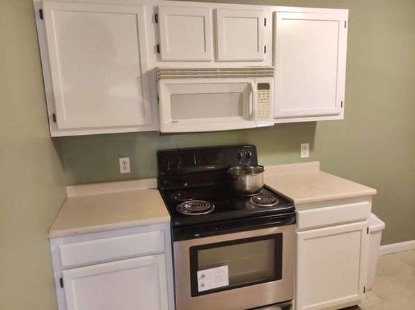 661 Main St #51