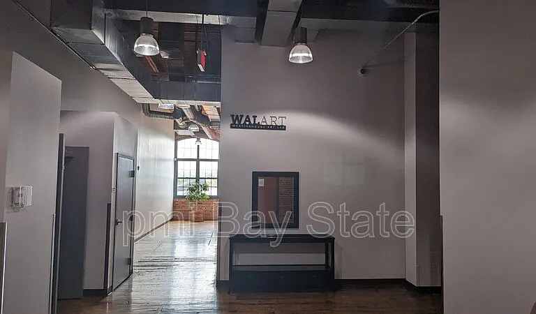 1 Westinghouse Plz #C301 — Photo 3