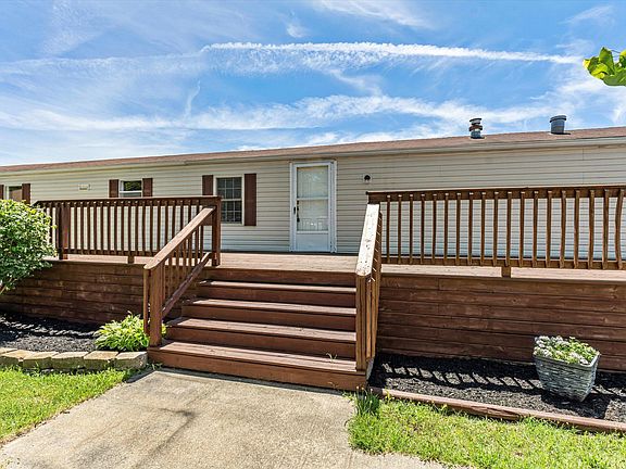 2nd image of 69205 Garver Ave #75