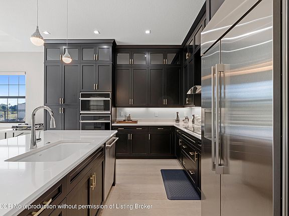 4th image of 2807 Gin Berry Way