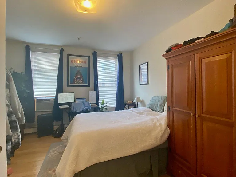 606 Jefferson St #3R — Photo 6