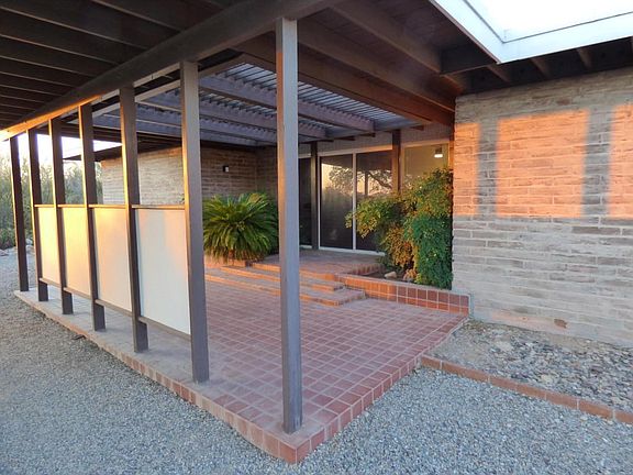 4th image of 6730 N Casas Adobes Dr