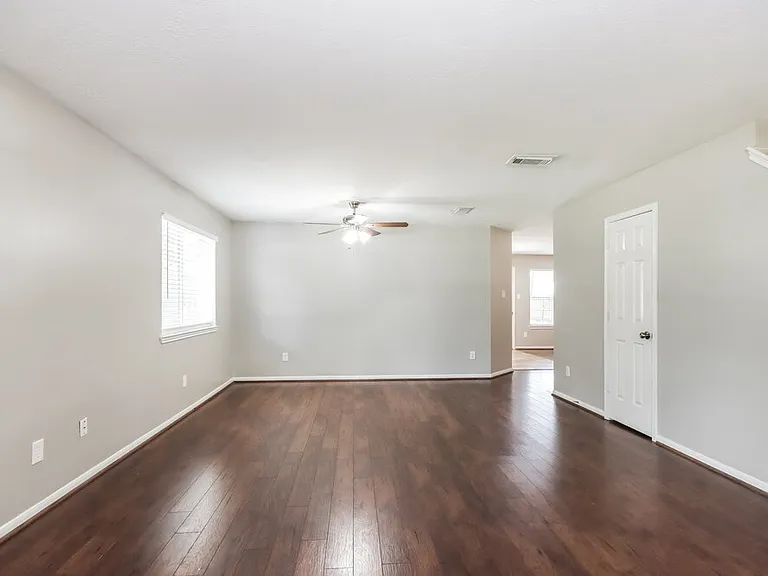 7014 Hayden Dr — Photo 8