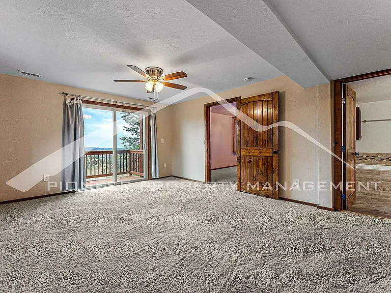 1334 Ponderosa Dr — Photo 23