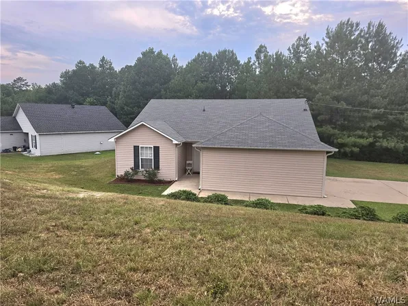 165 Hills Mine Ave, West Blocton, AL 35184
