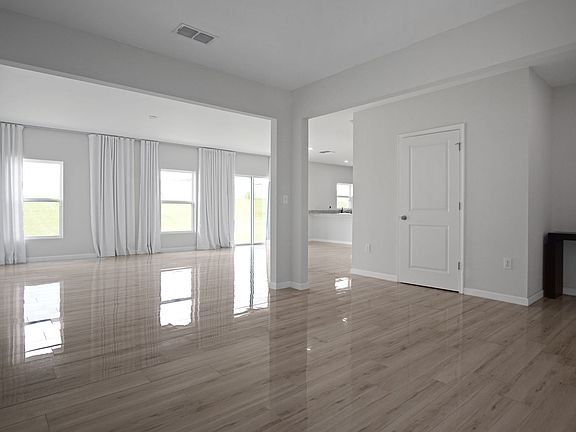 2nd image of 137 Piave St