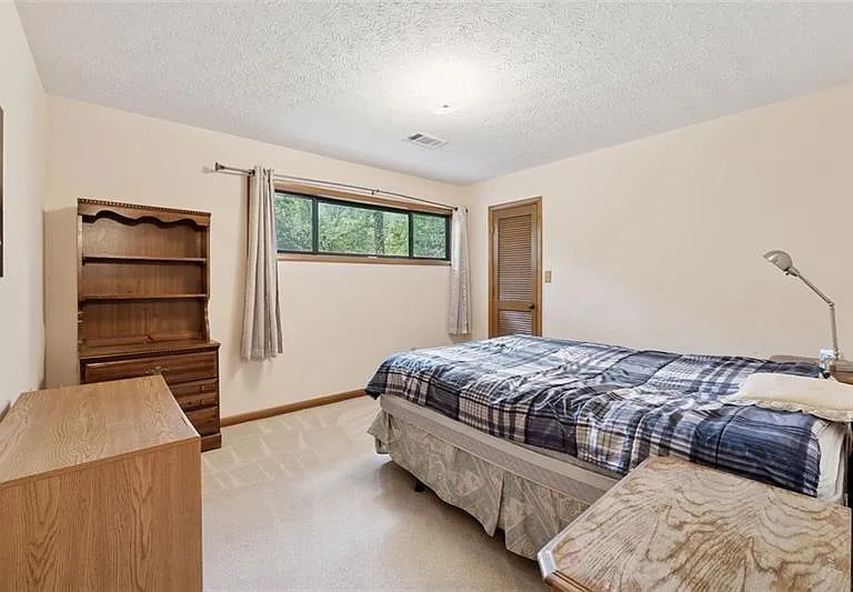 3655 Winters Hill Dr — Photo 15