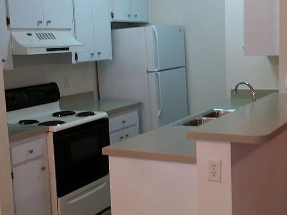 5th image of 13309 Whispering Palms Pl SW #509