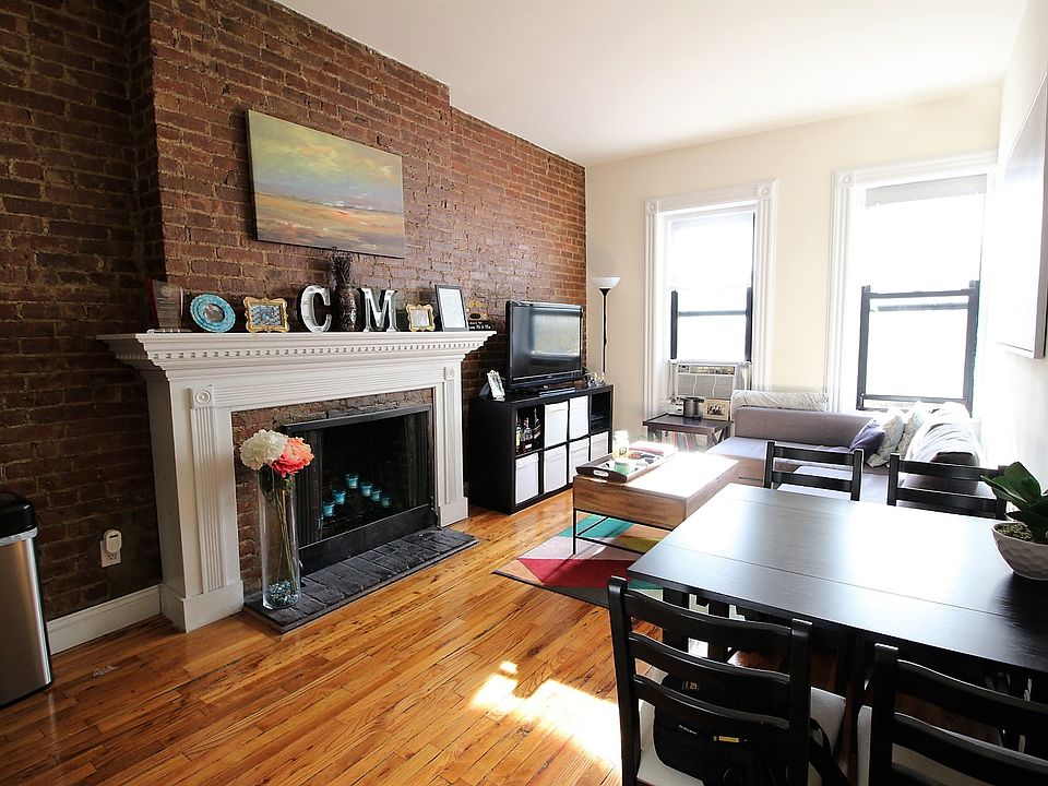 1st image of 42 W 83rd St #3R