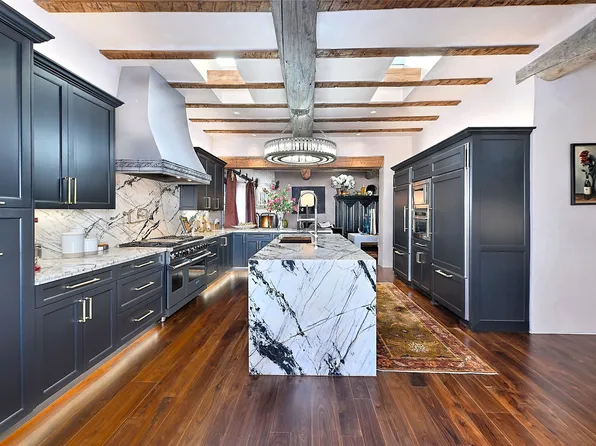 26 Estates Dr, Santa Fe, NM 87506