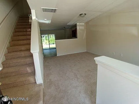 Building Photo - 118 Beacon Woods Dr