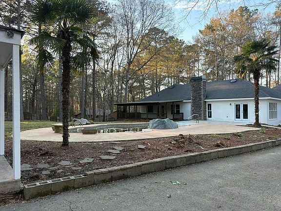 4th image of 2518 W McIntosh Rd