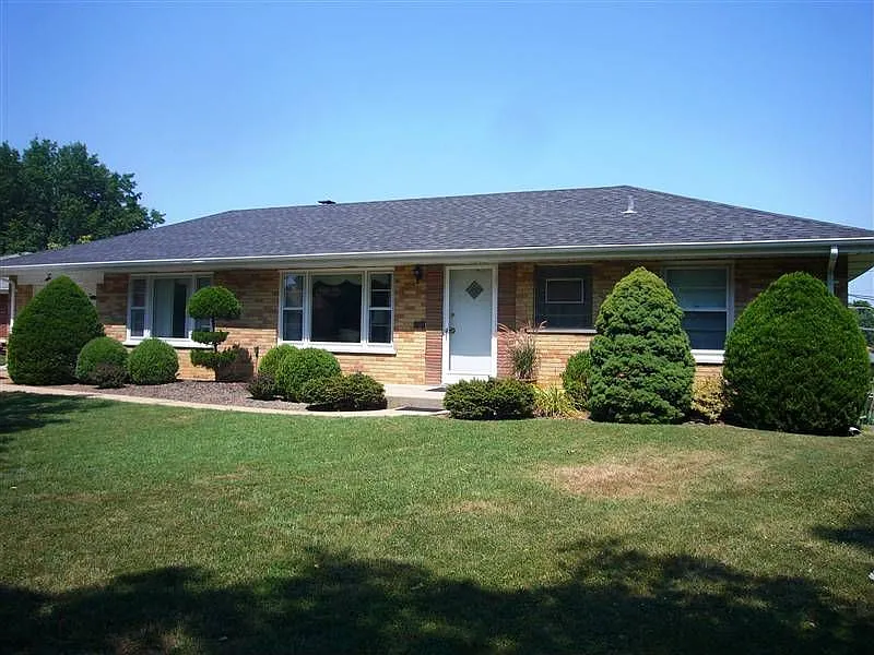 9948 Mahogany Ct photo 1