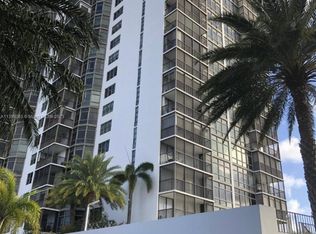 3375 N Country Club Dr PH 1, Miami, FL 33180