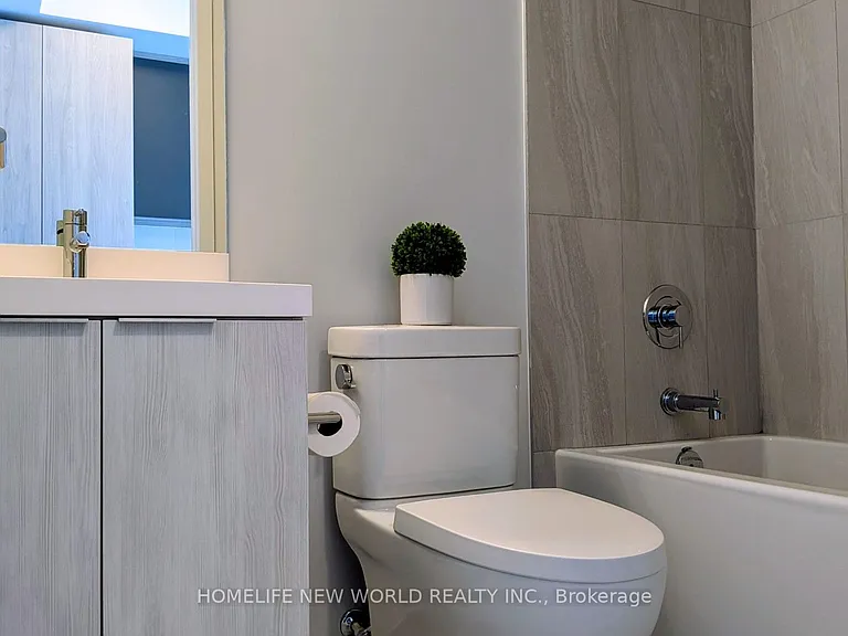 5858 Yonge St #2711 — Photo 10