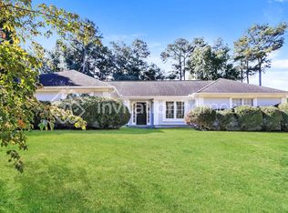 3061 Lakecrest Dr, Dacula, GA 30019