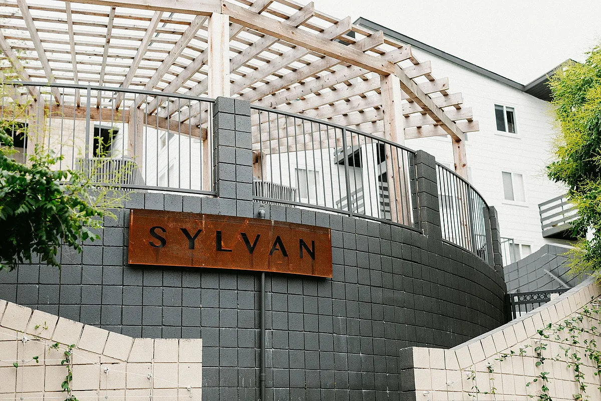 Building Photo - The Sylvan
