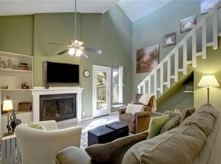 7905 Wykeham Dr, Austin, TX 78749