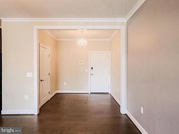 3rd image of 10530 Resort Rd Unit 102