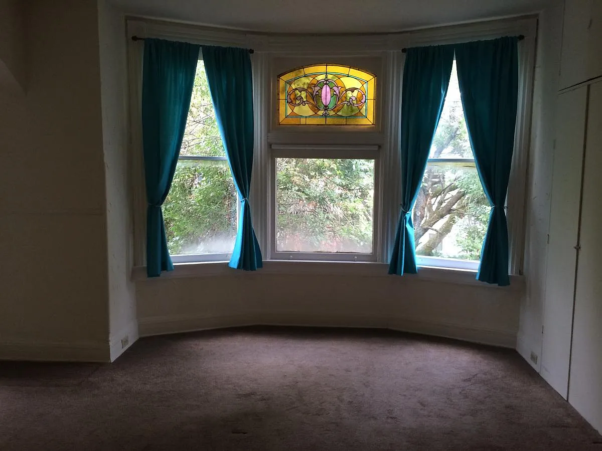 528 Lexington Avenue — Photo 2