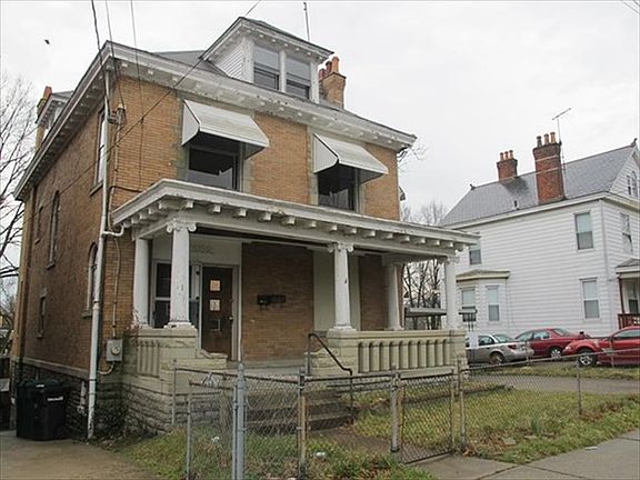 2nd image of 1052 Sunset Ave