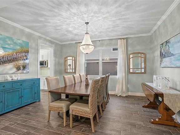 4th image of 18715 Birchwood Groves Dr