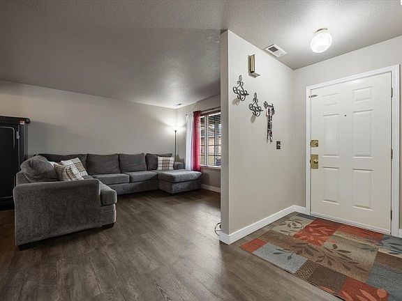 4th image of 5211 Jacksnipe Ct
