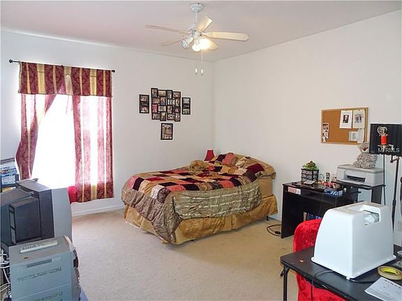 3rd image of 5536 Metrowest Blvd #8-203