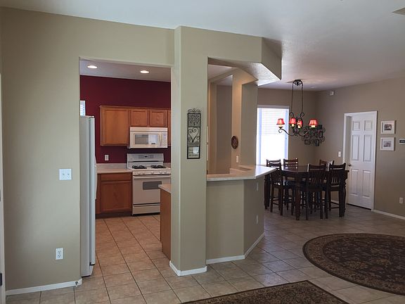 5th image of 8837 Spinning Wheel Ave