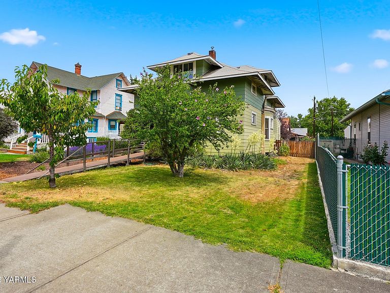 Listing photo 4