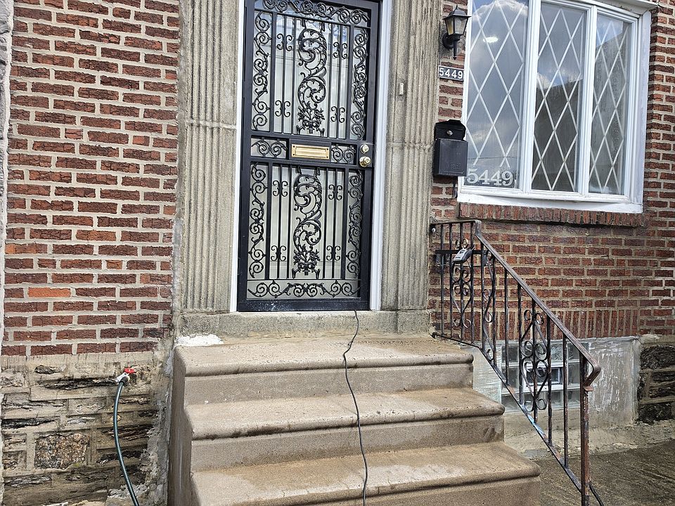 1st image of 5449 Claridge St