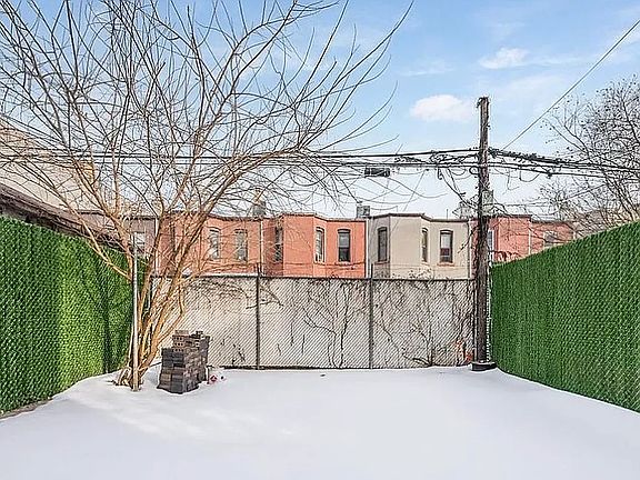 2nd image of 893 New York Ave #1D