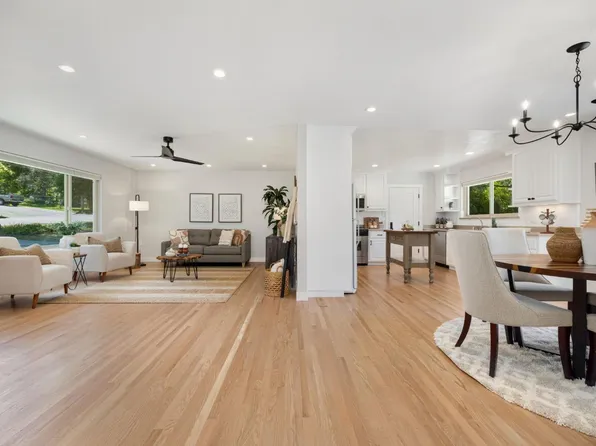 409 Princeton Drive, Sebastopol, CA 95472