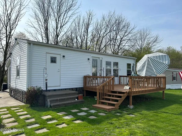 123 Buckingham Hts, Moscow, PA 18444