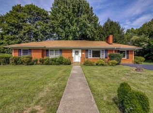 2360 Kipling St SW, Roanoke, VA 24018