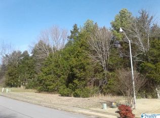 6514 Sparkling Dew Ln NW, Huntsville, AL 35810