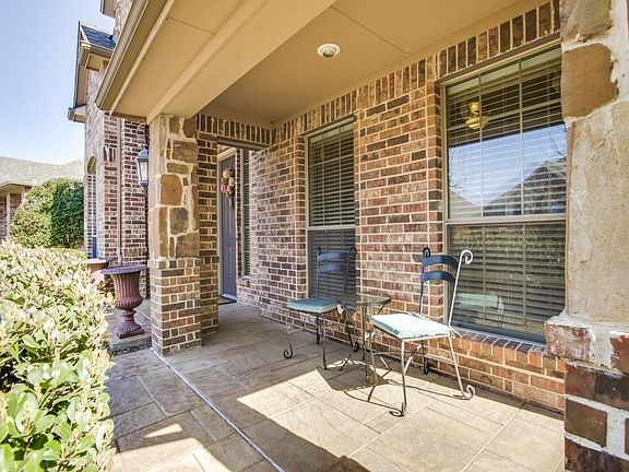 4th image of 2341 Sir Belin Dr
