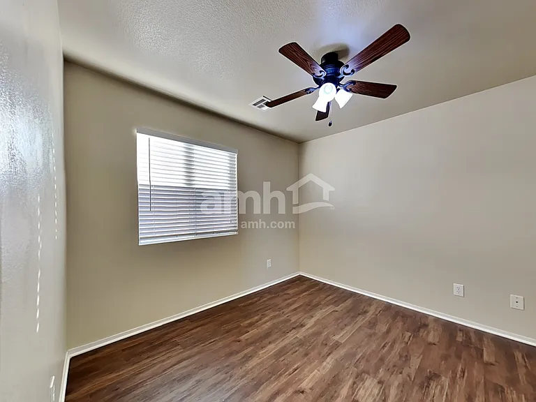 10395 Bolting Cloud Dr — Photo 19