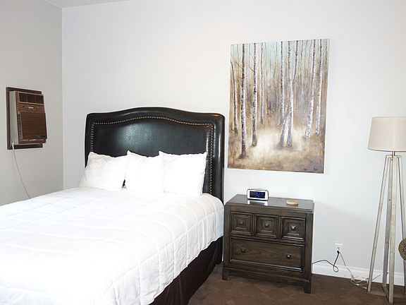 4th image of 2305 Sidewinder Dr #900