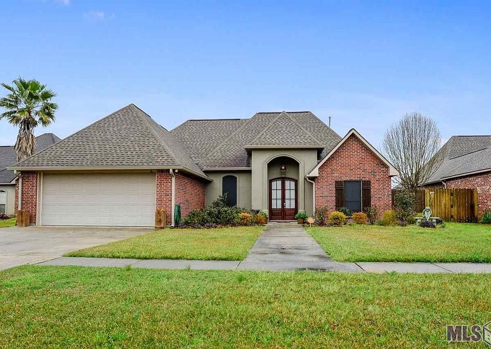 1st image of 34208 Fountain View Dr