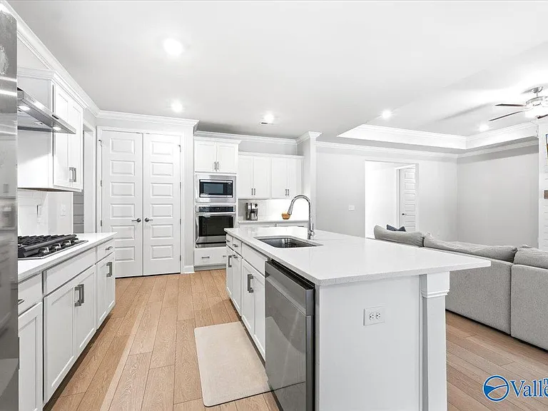 168 Clift Creek Dr — Photo 20