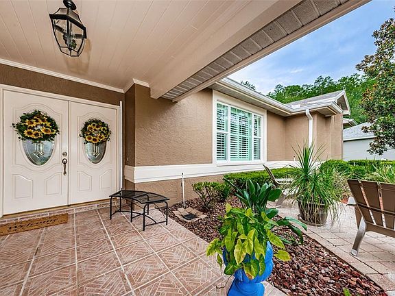 2nd image of 2996 Bradford Cir