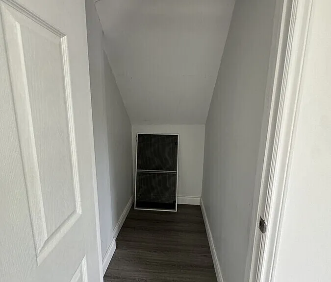 382 Pierre Ave #MAIN — Photo 36