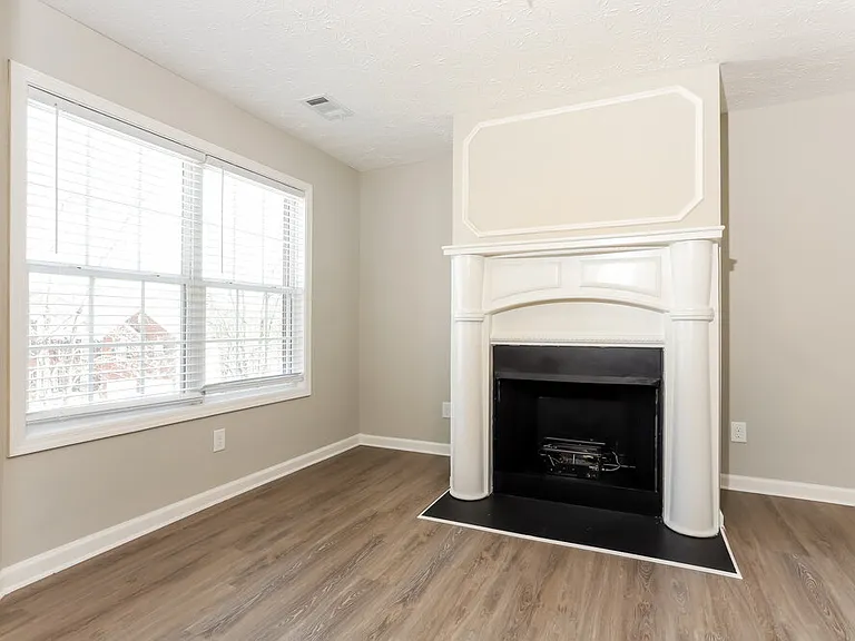 4093 Hodgdon Corners Dr — Photo 8