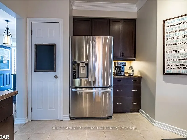 53 Graihawk Dr — Photo 4